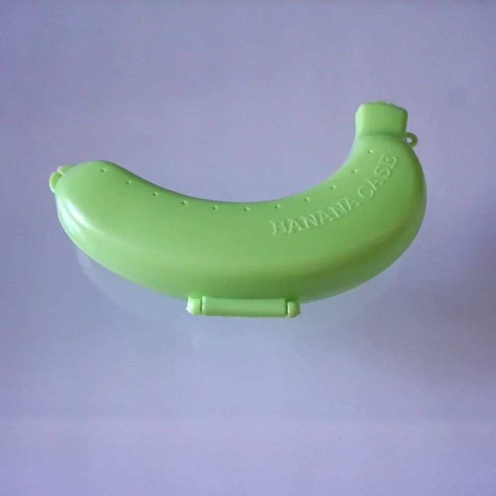 Banana Case Storage Fresh Keeper Lunch Box Container Protector Saver Plastic